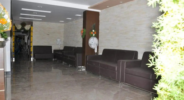 Brundavanam, Book Hotel Tenali 