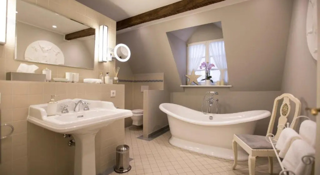 Люкс Romantik Hotel Zur Glocke