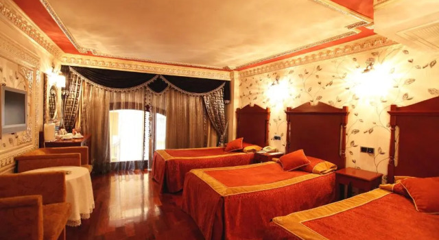 Трёхместный номер Standard Deluxe Golden Horn Sultanahmet Hotel
