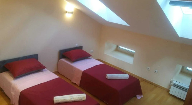 Infinity Boutique Hostel - Adults Only, Забронировать Хостел Хостелы Сараево, рядом с Улица Башчаршия, Хостел