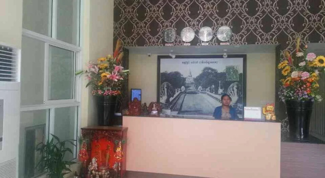 Sun City Guesthouse, Buchen Sie Hotel Hotels in Kandal mit Parkplatz, Parkplätze
