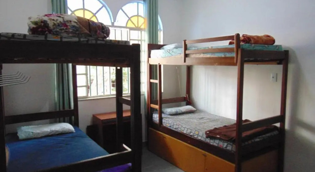 Кровать в общем номере Wallys House Hostel