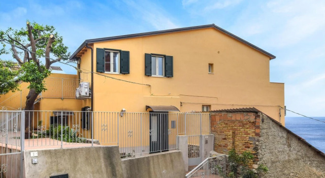 Awesome Apartment in Scilla With Wifi and 1 Bedrooms