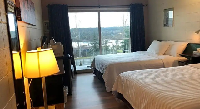 Номер Deluxe Holiday House Motel