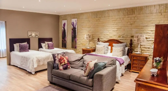 Семейный люкс Lavender Hill Country Estate and Wedding Venue