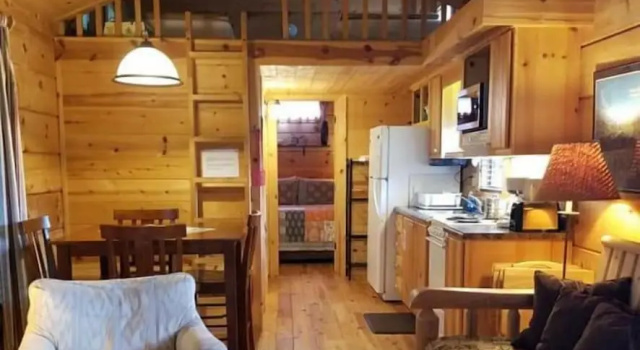 Номер Deluxe Linville River Log Cabins