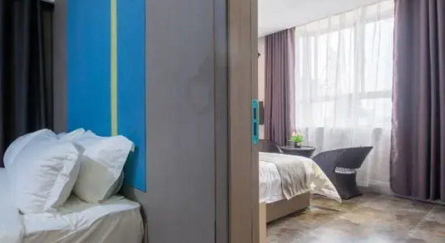 Люкс Deluxe Bafang Chain Hotel (ZhanjiangHigh-speed Railway West Station Branch)