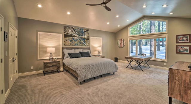Коттедж с 3 комнатами 4 Mi to Dtwn Truckee: Tahoe Donner Home w/ Hot Tub