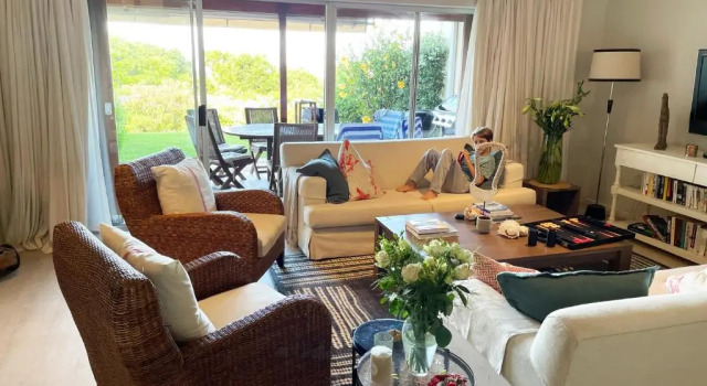Апартаменты Beach House Plett Lookout