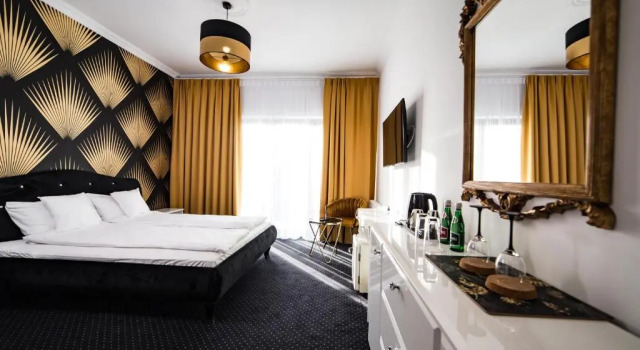 Двухместный номер Deluxe с балконом Hotel Południk Park Conference&SPA