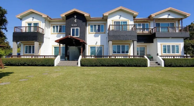 Gyul House - 76sqm, Забронировать Отель Отели Согвипхо с парковкой, Парковка