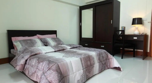 Апартаменты Rattanasook Residence