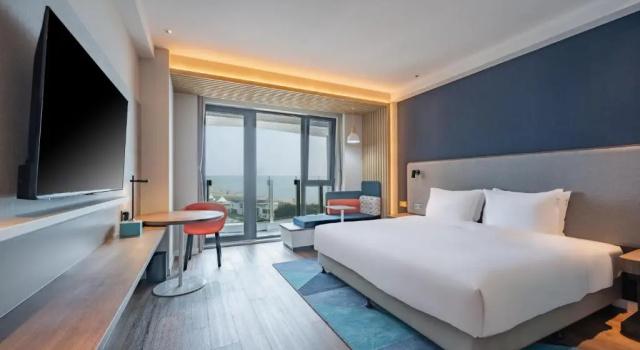 Двухместный номер Standard Holiday Inn Express Huludao Seaview by IHG