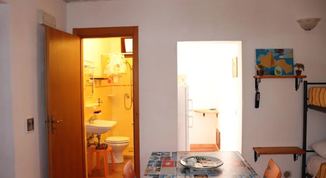 Room in House - Magical Holidays in a Dammuso in Favignana Nestled in a Wonderful Pine Forest, Book Vacation Home Hotels in Sicily with Parking, Parking