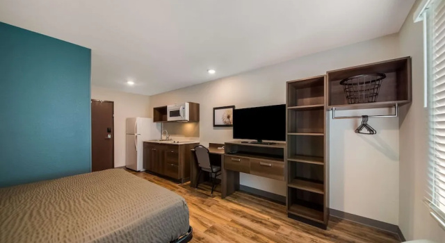 Двухместный номер Standard WoodSpring Suites Inverness