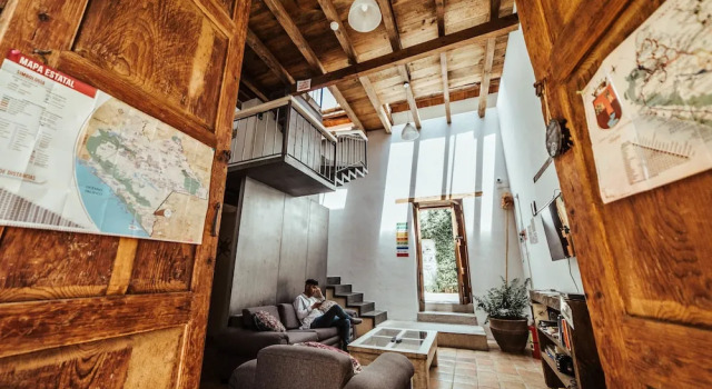 Snail Bed and Breakfast - Hostel - Adults only, Забронировать Хостел Сан-Кристобаль-де-лас-Касас Чьяпас, рядом с Central Plaza &amp; Park