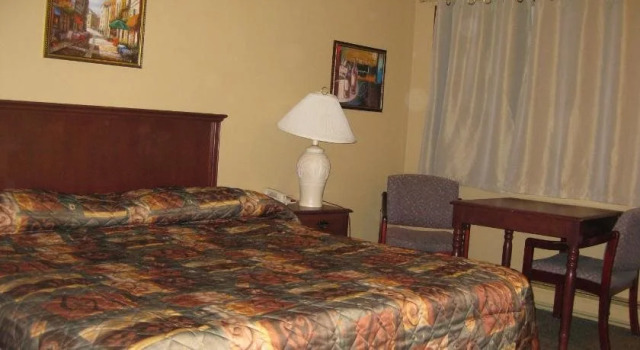 Twin Creeks Motel, Buchen Sie Motel Lumby Silver Star