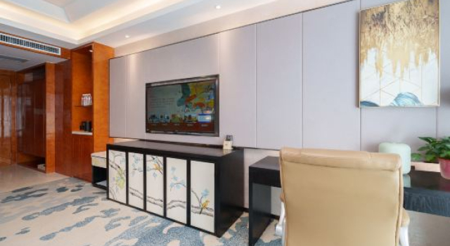 Семейный тент Wuwei Jinwu International Hotel