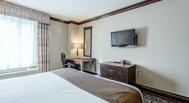 Woodbine Hotel & Suites, Foglalás Szálloda Etobicoke Toronto