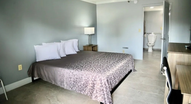 Home Inn & Suites Orlando-Apopka