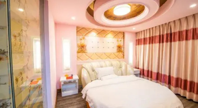 Люкс с видом на канал Nanping Wuyi Express Hotel