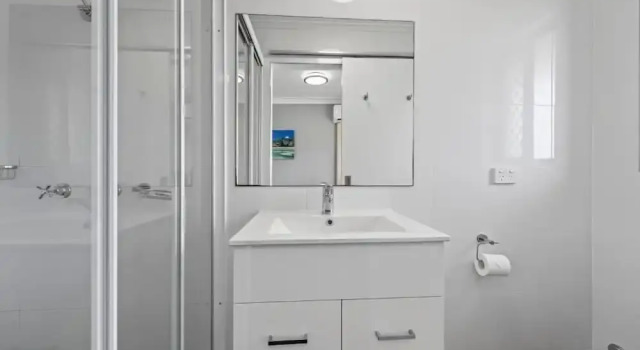 Семейный номер Standard Gold Coast Inn