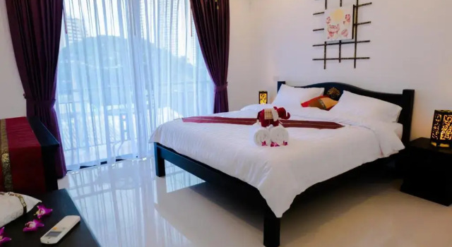 Двухместный номер Deluxe с балконом и с красивым видом из окна Swiss Paradise Boutique Villa
