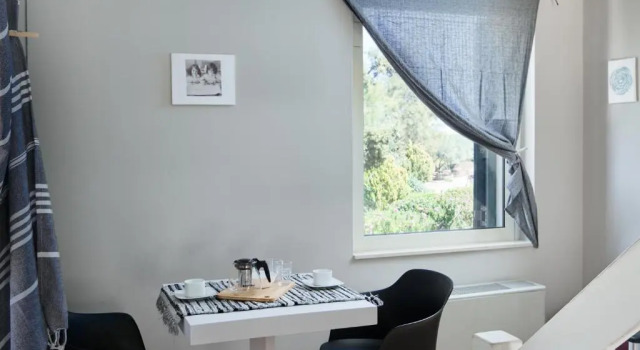 Студия Eliathos Hillside Retreat
