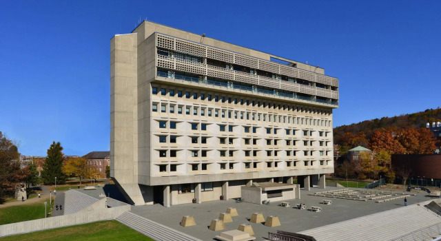 Hotel UMass, Κράτηση Ξενοδοχείο Άμερστ Μασαχουσέτη, κοντά στο Warren McGuirk Alumni Stadium