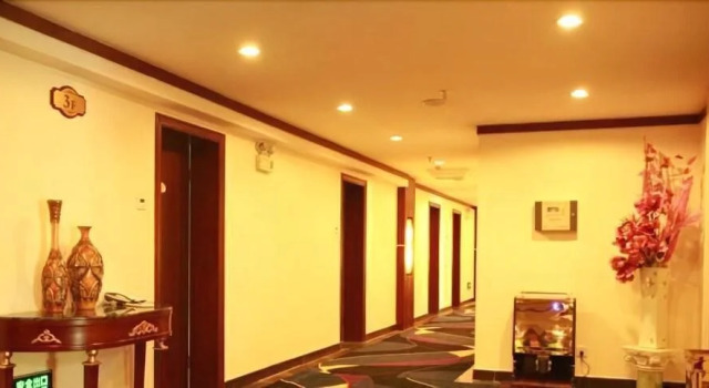 Southwest Hotel - Urumqi