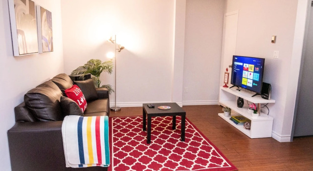 Апартаменты Classic Clifton Hill Stays