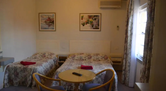 Семейный номер Standard Moruya Monarch Hotel