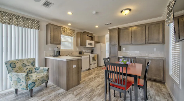 Коттедж Grove Ridge RV Resort