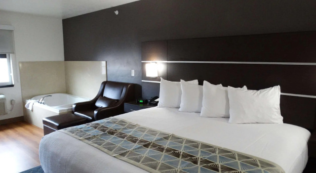 Двухместный номер Standard Best Western Duchesne Inn