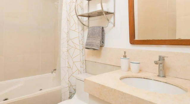 Апартаменты Outstanding Ocean View 2BR 2BA Pool Gym by GLOBALSTAY