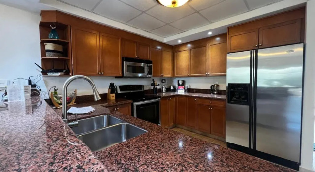 Апартаменты Beachfront 2 bedroom Condo in Playa Royale Resort, Nuevo Vallarta