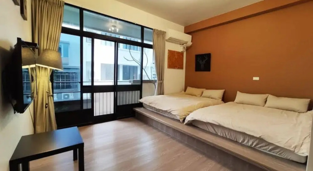 Номер Standard Iron St. House