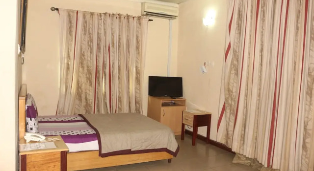 Standaard Eenpersoonskamer Planet Guest House