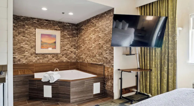 Номер Deluxe Sonesta Essential Vacaville Napa Valley