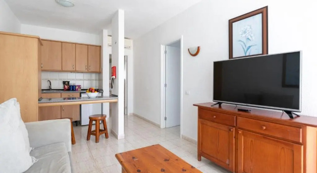 Apartamento 13 con terraza y piscina en Corralejo