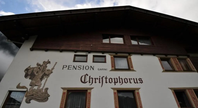 Pension Christophorus, Rezerwuj Hotel Hotele w Tyrol z parkingiem, Parking