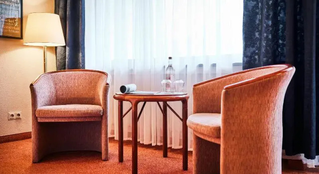 Двухместный номер Standard с балконом и с видом на горы Sauerland Alpin Hotel