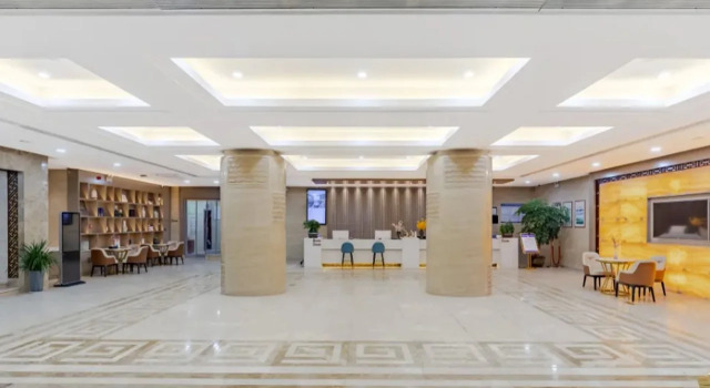 GreenTree Eastern Hotel Chizhou Tonghui Plaza, Book Hotel 4-stjernede hoteller i Chizhou, 4*