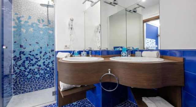 Двухместный номер Deluxe с балконом Aquae Romanae Piazza Lauro