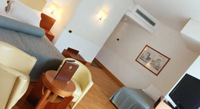 Трёхместный номер Solofra Palace Hotel & Resort