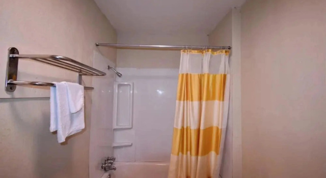 Номер Standard Motel 19 By Capital O Baytown I-10