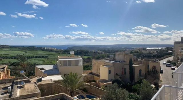 Willeg Retreats 7A . 1 Bedroom Luxury Flat . Stunning Views, Book Hotel Hotels in Nadur with Parking, Parking