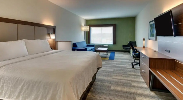 Двухместный номер Executive Holiday Inn Express & Suites Ithaca by IHG