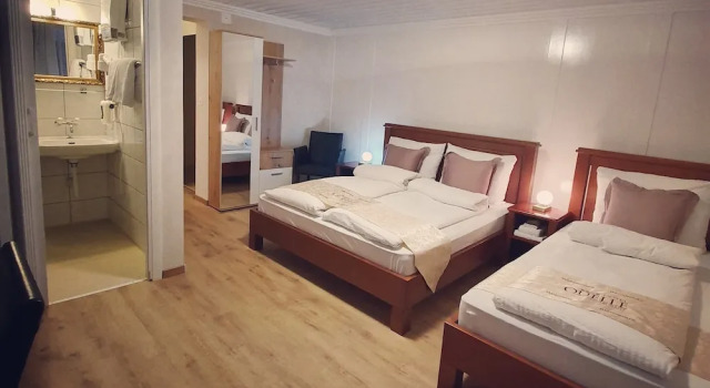 Трёхместный номер Standard Esos Hotel Quelle