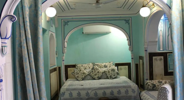 Трёхместный номер Standard Jaipur Haveli